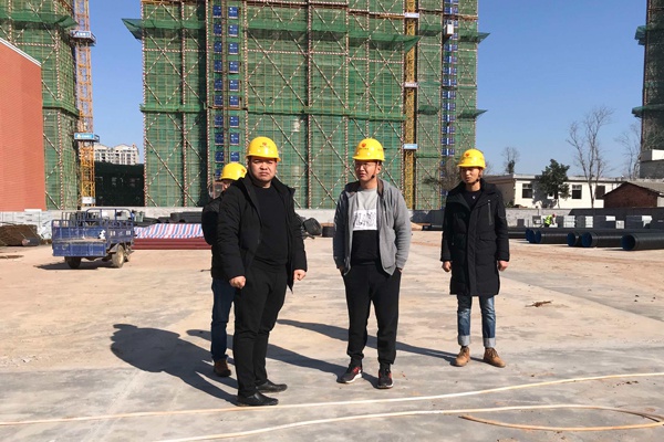 1609496978311057.jpg 南昌市政建設(shè)黨委副書記總經(jīng)理王海龍到進(jìn)賢縣基礎(chǔ)教育提升改造工程項(xiàng)目指導(dǎo)工作600400P1.jpg