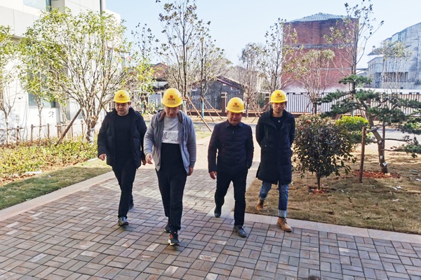 1609496996254273.jpg 南昌市政建設(shè)黨委副書記總經(jīng)理王海龍到進(jìn)賢縣基礎(chǔ)教育提升改造工程項(xiàng)目指導(dǎo)工作600400P2.jpg