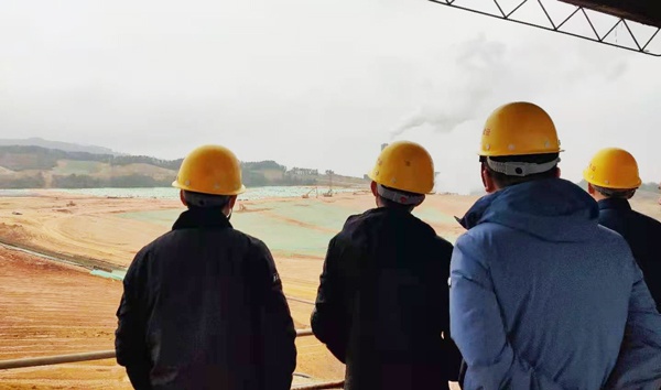 1611624220795425.jpg 南昌市政建設(shè)集團(tuán)麥園生活垃圾填埋場終期封場工程進(jìn)行年度大檢查6001.jpg