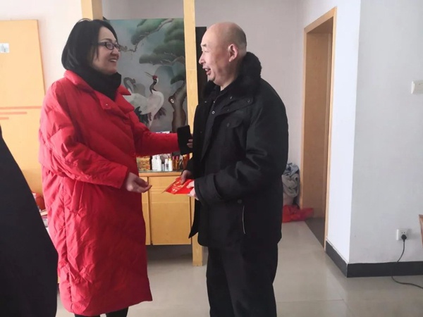 1611741001337538.jpg 南昌市總工會(huì)走訪慰問南昌市政建設(shè)集團(tuán)困難職工6007.jpg