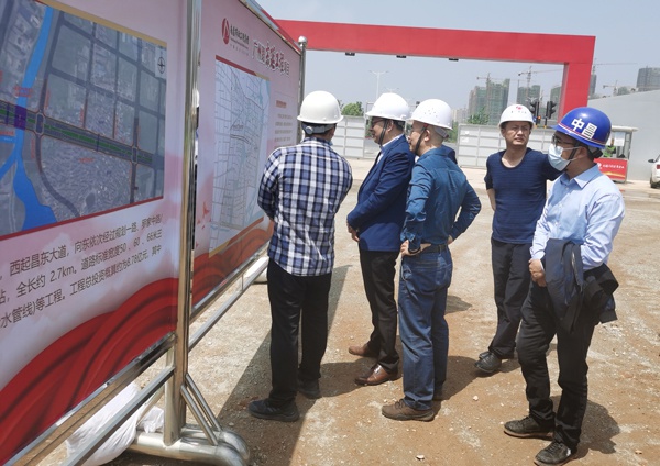1619685036226744.jpg 南昌市政公用集團(tuán)熊新國蒞臨廣州路東延工程檢查節(jié)前安全生產(chǎn)工作6002.jpg
