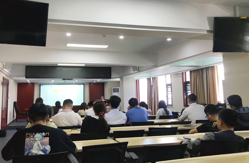 1624345005465199.jpg 南昌市政建設(shè)集團(tuán)財(cái)務(wù)部組織召開宣貫預(yù)算管理辦法及部署-2021-年預(yù)算調(diào)整工作會(huì)8001.jpg