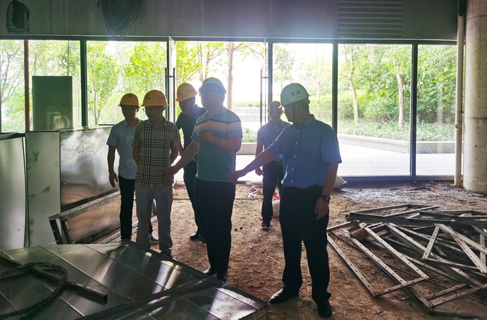 1629705821869079.jpg 南昌市政建設(shè)集團(tuán)南昌西客站南廣場(chǎng)商業(yè)及公共服務(wù)設(shè)施配套系統(tǒng)改造6911.jpg