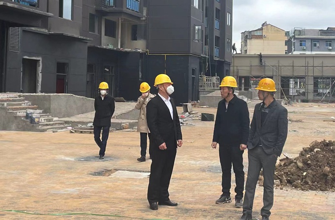 1647589369884584.jpg 徐旭前往桃花南路安置房項目檢查疫情防控工作691.jpg