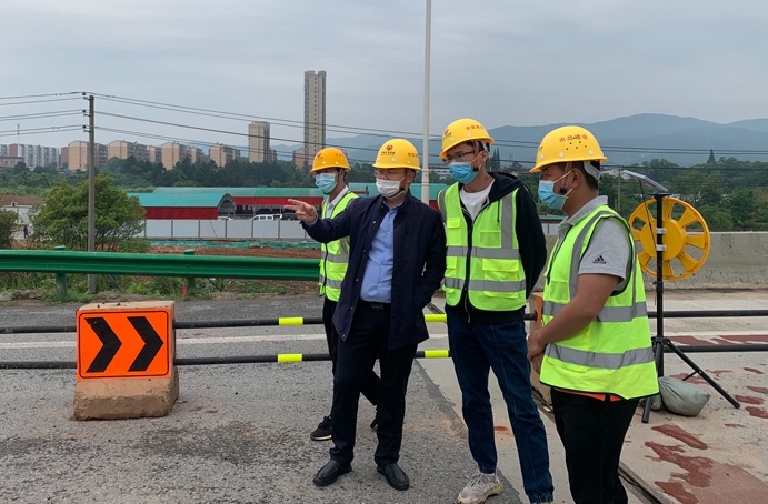 1653011272904782.jpg 付海華前往S49楓生快速路北段提升改造工程檢查項目進度691.jpg