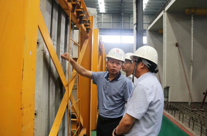 南昌縣人大常委會副主任王光華到市政遠大公司開展優(yōu)化營商環(huán)境暨“護航行動”走訪 南昌縣人大常委會副主任王光華到市政遠大公司開展優(yōu)化營商環(huán)境暨“護航行動”走訪