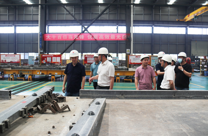 四川省瀘縣考察組到市政遠(yuǎn)大公司調(diào)研 四川省瀘縣考察組到市政遠(yuǎn)大公司調(diào)研