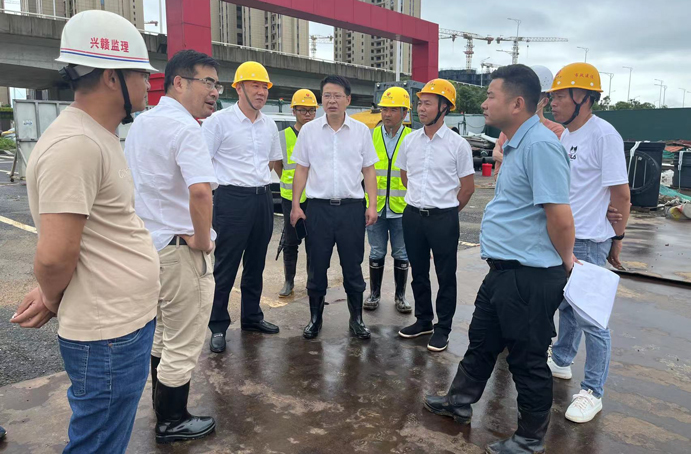 市政公用集團(tuán)黨委委員、督查督辦室部長劉順保到杭州路項目調(diào)研
