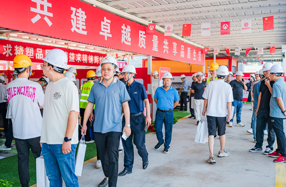 2024 年江西省住房城鄉(xiāng)建設系統(tǒng)“質量月”工程質量管理標準化示范工程現場觀摩會