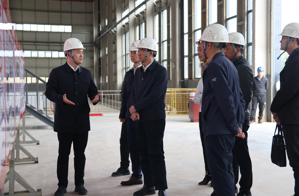 南昌市國資委黨委書記、主任陳建軍到南昌市政綠色建材科技產(chǎn)業(yè)園調(diào)研裝配式產(chǎn)業(yè)
